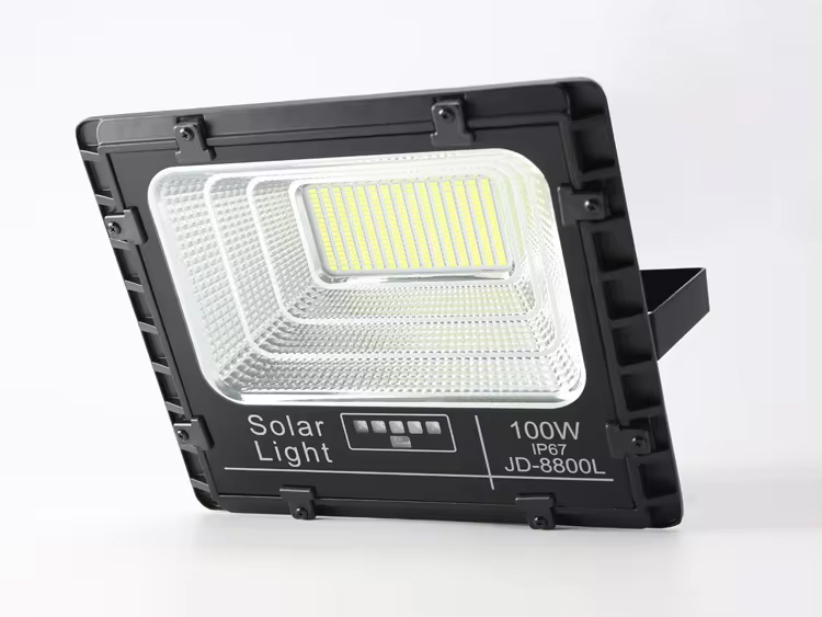 Đèn nằng Lượng Mặt Trời 100w chính Hãng Jindian