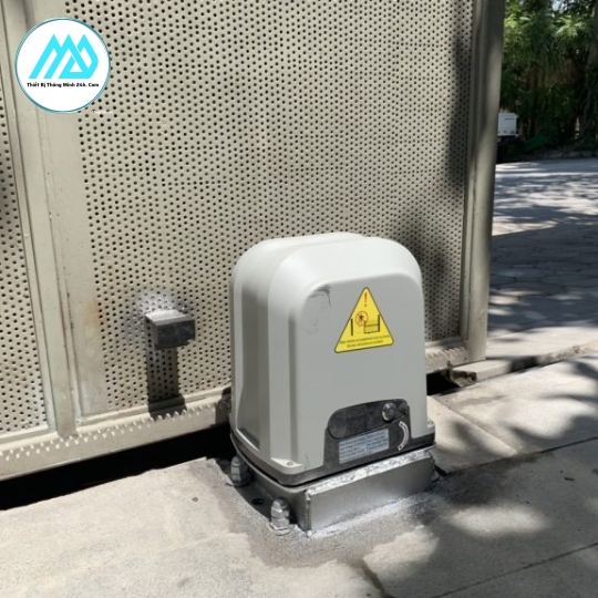 Mô Tơ Cổng Lùa MD 156d-made in taiwan-500kg