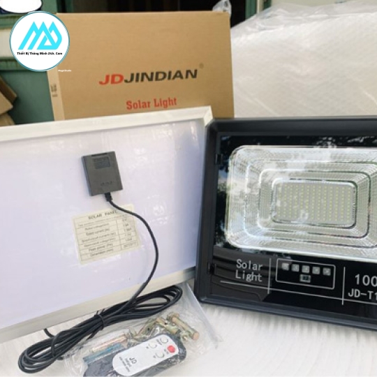 Sản Phẩm JD-T100 Đèn pha năng lượng mặt trời 100W JinDian