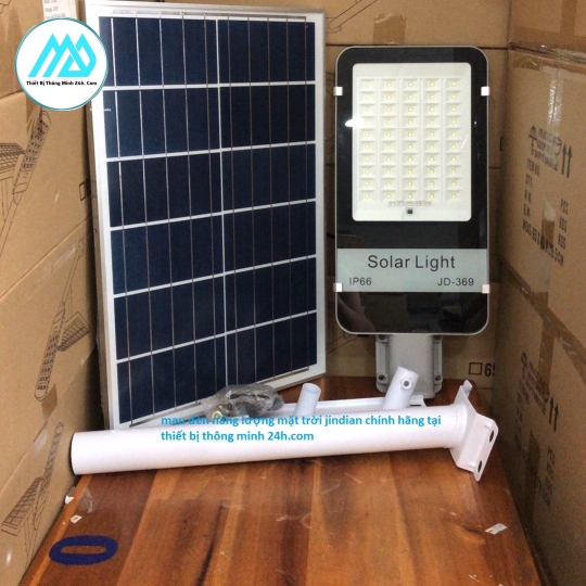 Đèn đường năng lượng mặt trời 300W JD-369