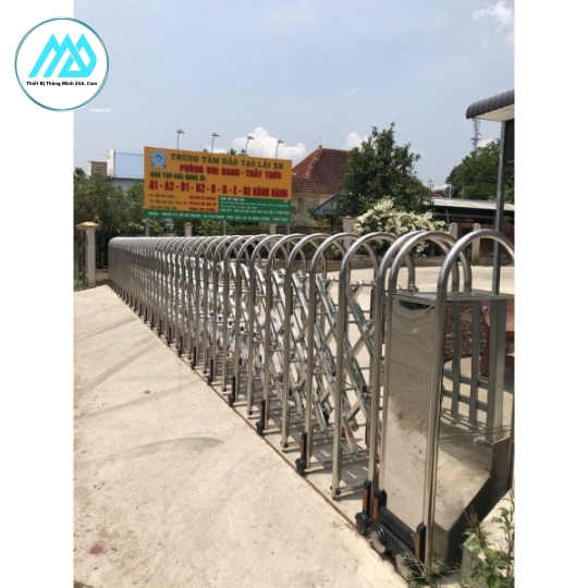 Cổng inox Cổng Xếp tự Động V02
