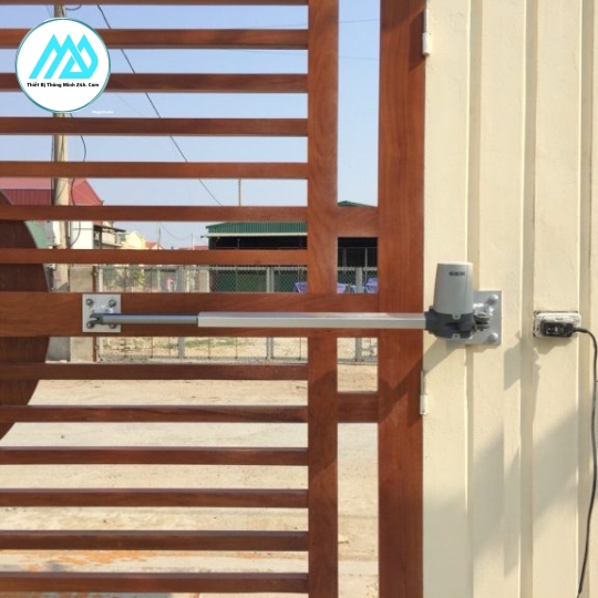 Thiết Bị Motor Thông Minh 24h - cổng tay đòn KUDA – made in Italy  ( 200kg)