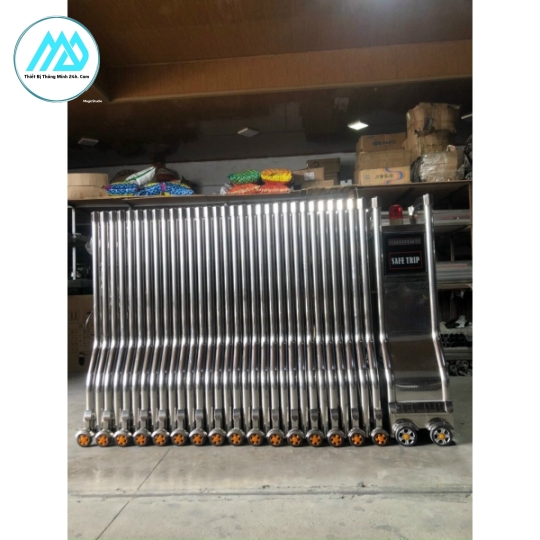 Cổng Xếp INOX Tự Động V13