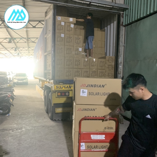 Đèn năng lượng mặt trời JD-81000L - Công xuất 1000w